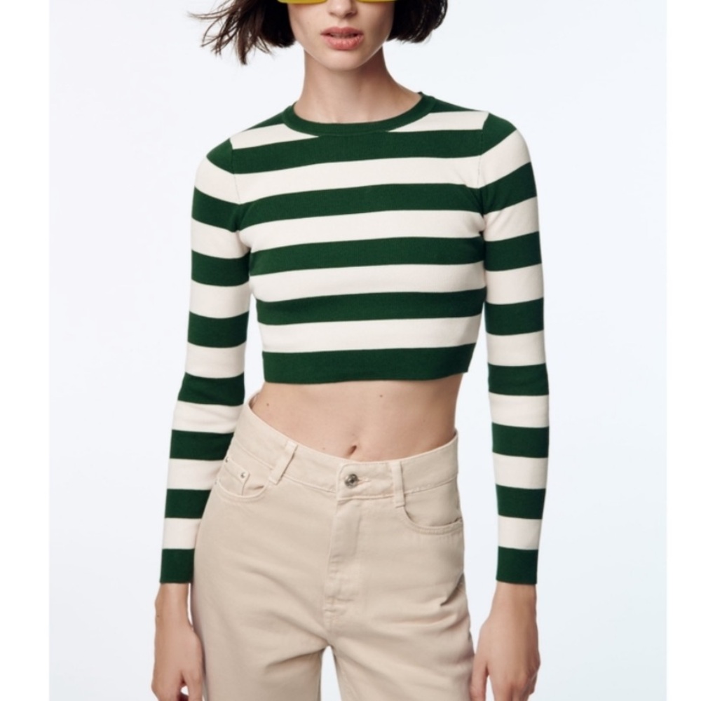 Zara cream & green cropped sweater